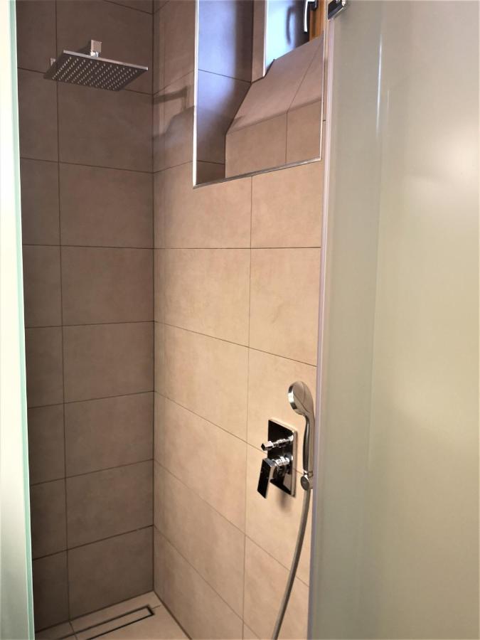 Apartment Hanspaulka Garden ปราก ภายนอก รูปภาพ