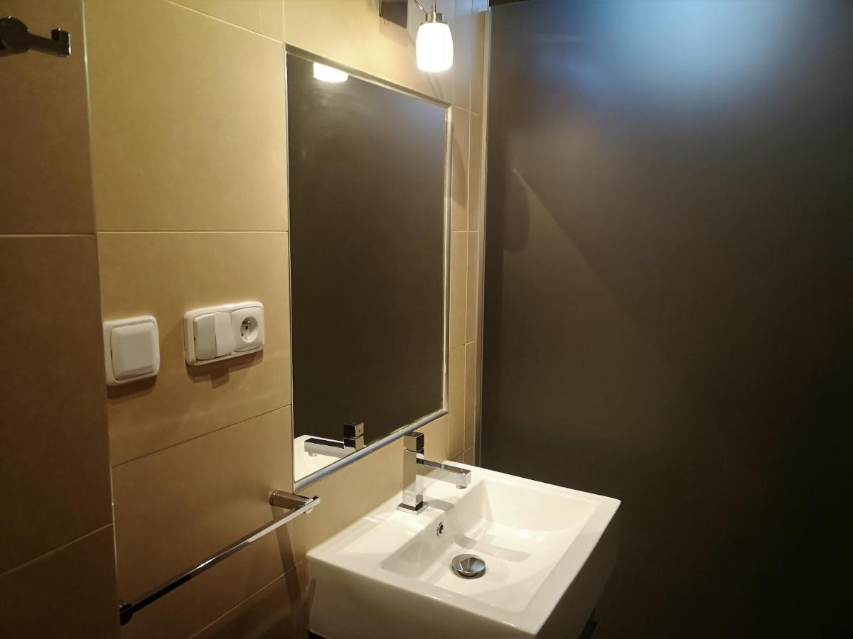 Apartment Hanspaulka Garden ปราก ภายนอก รูปภาพ